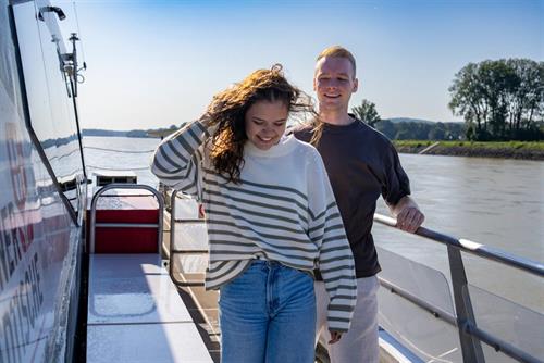 By boat to Bratislava in spring